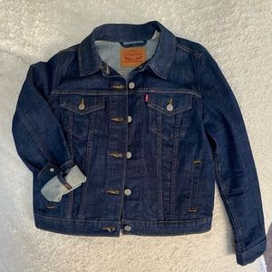 Levi Strauss & Co. original riveted dark wash denim Jean jacket size medium